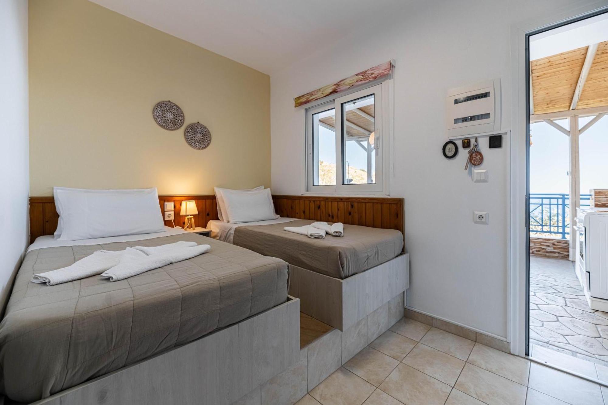 Aperanto Galazio Apartment Арханґелос Екстер'єр фото