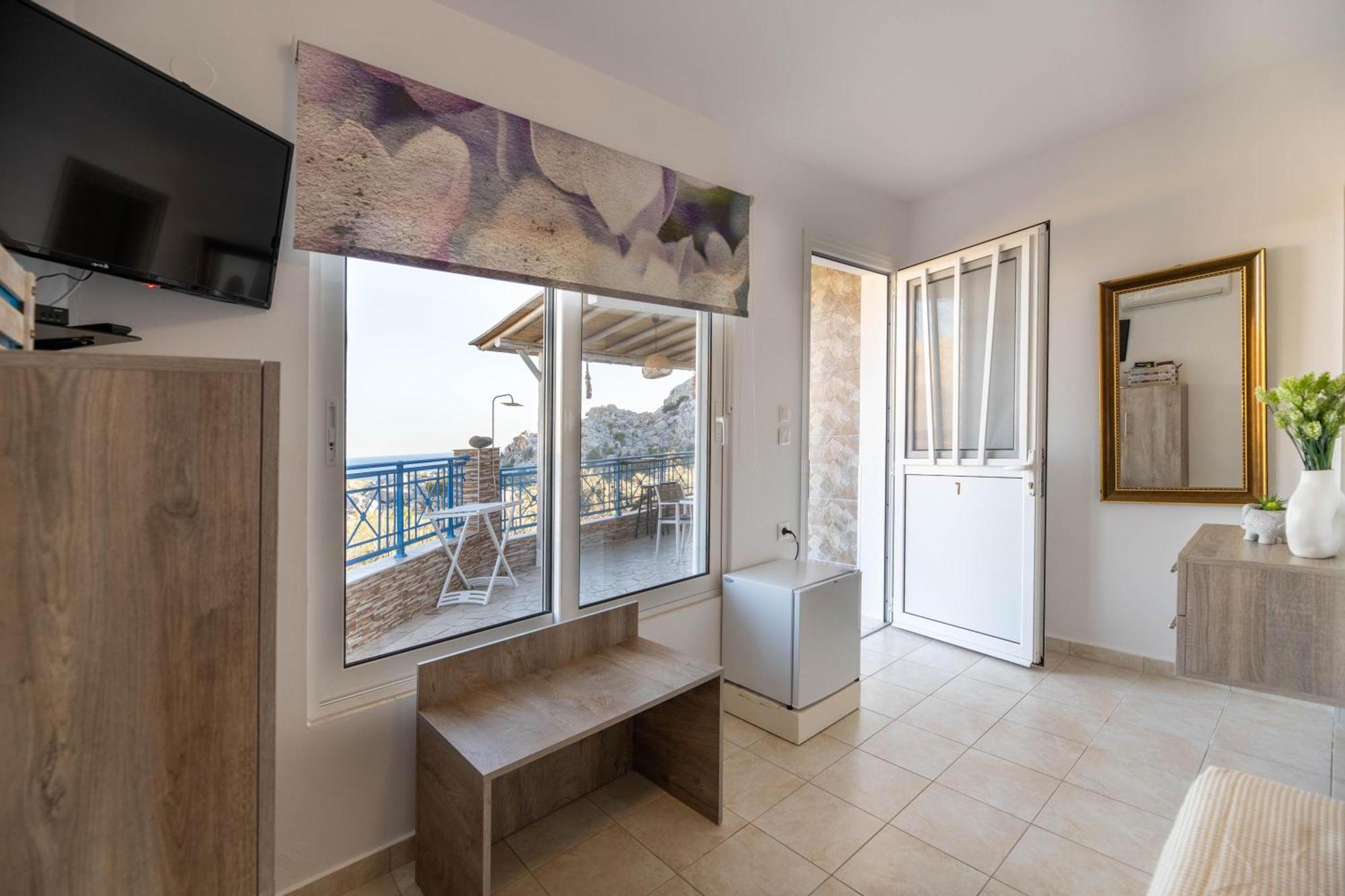 Aperanto Galazio Apartment Арханґелос Екстер'єр фото